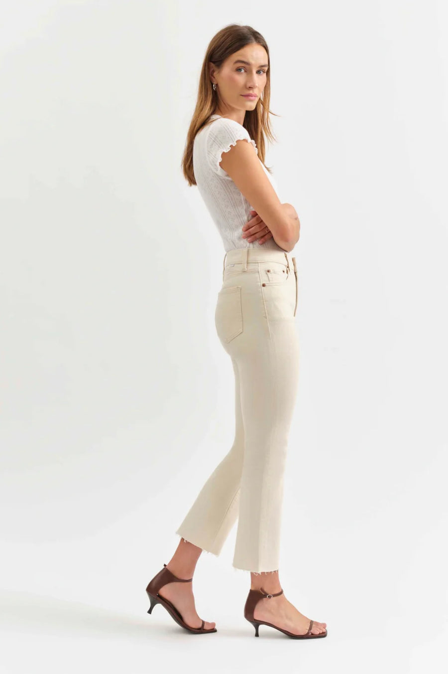 SHY GIRL CROP FLARE IN RAW CUT