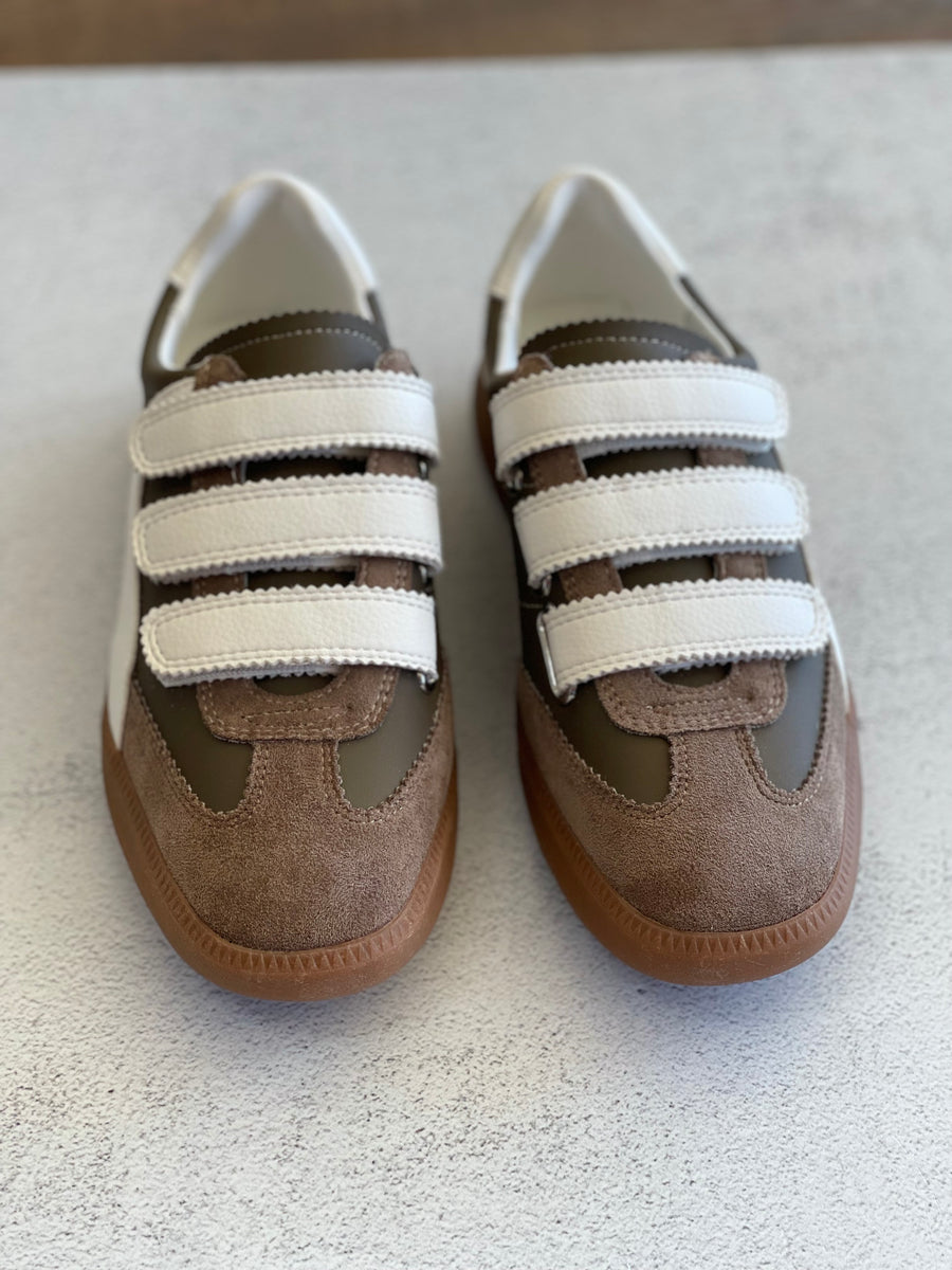Lizzie Sneaker - Brown Multi