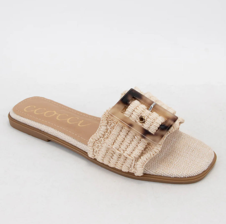 Leslie Sandal