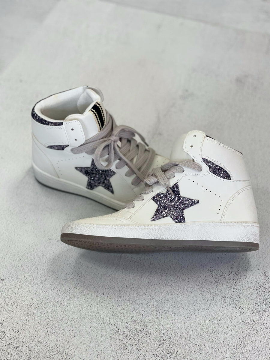 RUE Hightop Sneaker